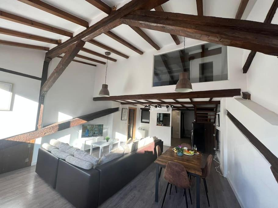 Old Town Loft - Cathedral Views. Appartamento Logroño Esterno foto